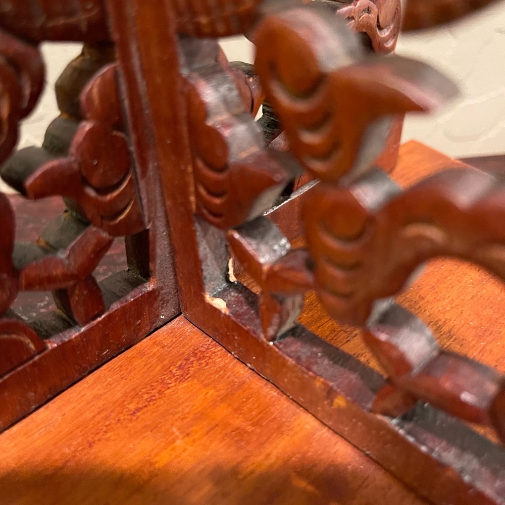 Ornate Wooden two sided shelf - Picture 13 of 15